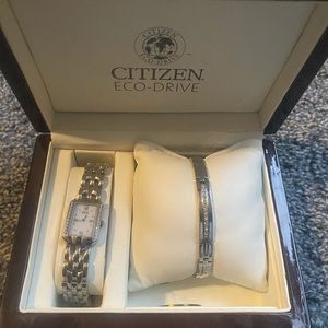 Citizen Eco-Drive Watch Set